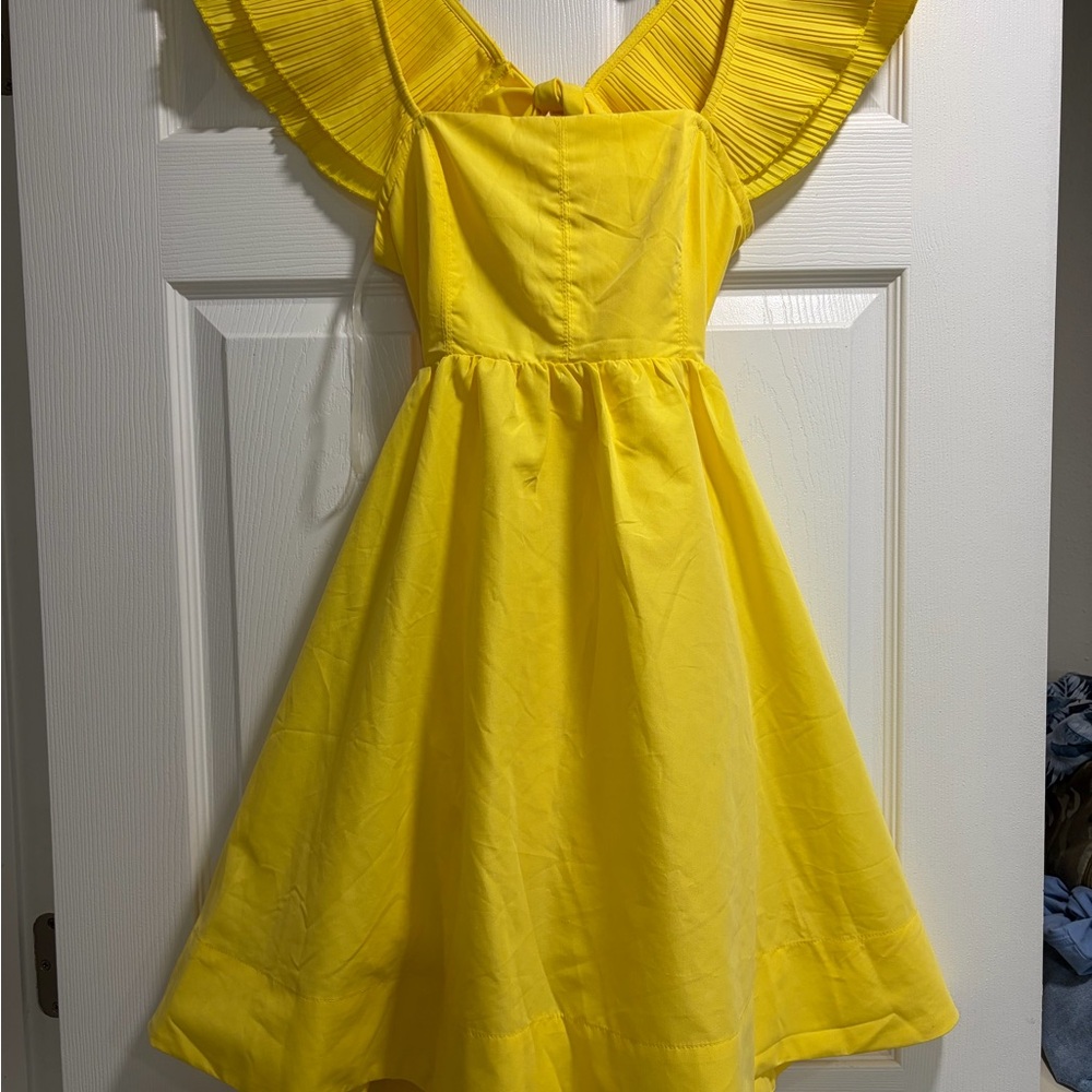 NWT Yellow Ruffle Midi Dress – Medium – Statement Summer Dress-Beach vibes
